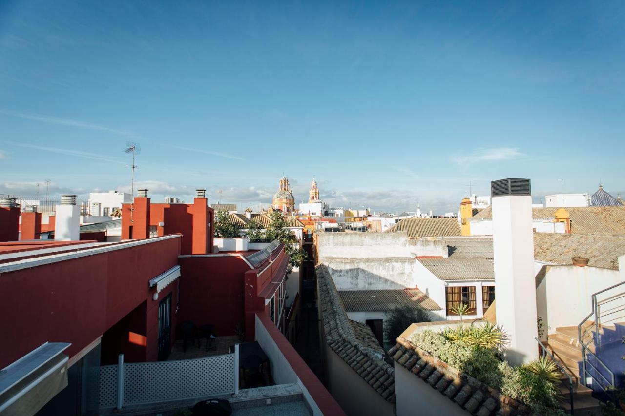 Wide With Terrace- 2bd 1bth- Santa Cruz Apartment *