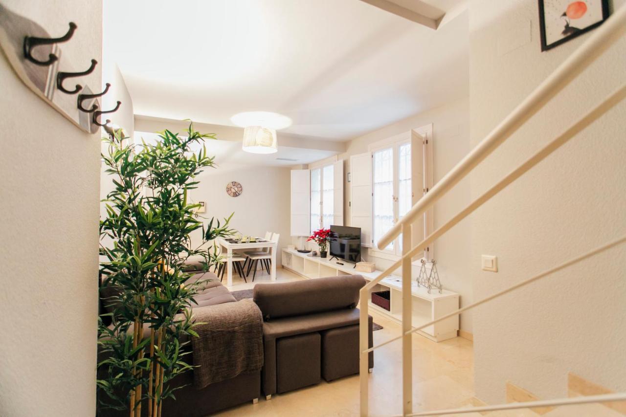 Wide With Terrace- 2bd 1bth- Santa Cruz Appartement